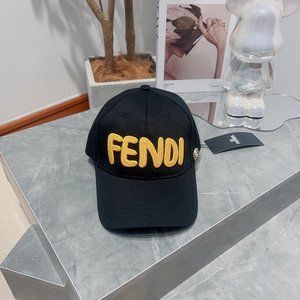 FENDI Embroidered baseball cap